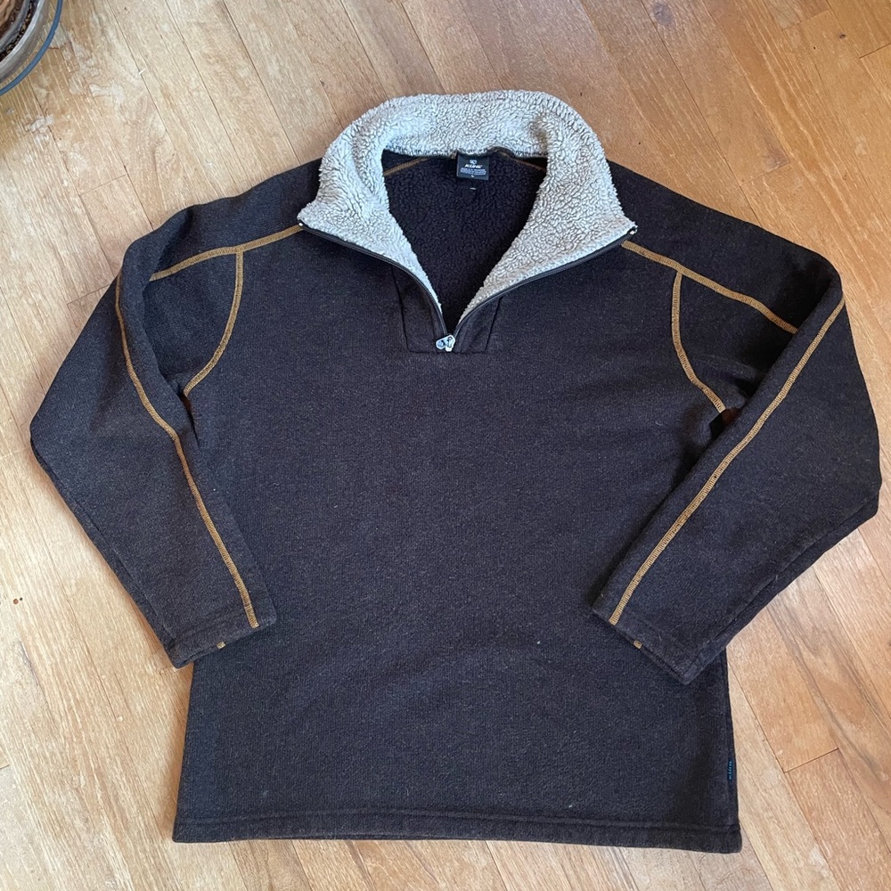 Kuhl Men's Dark Brown Zip-Up Sweater with Cream Sherpa Collar